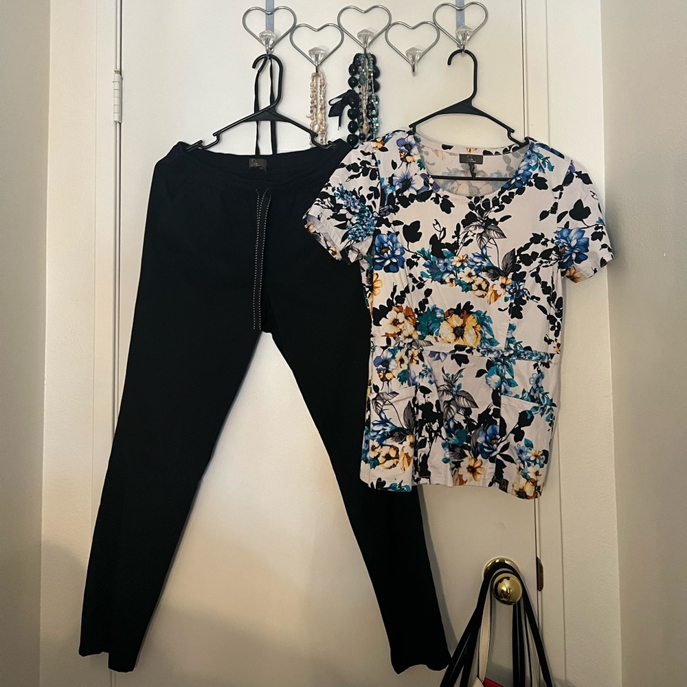 Jaanu womens uniform set